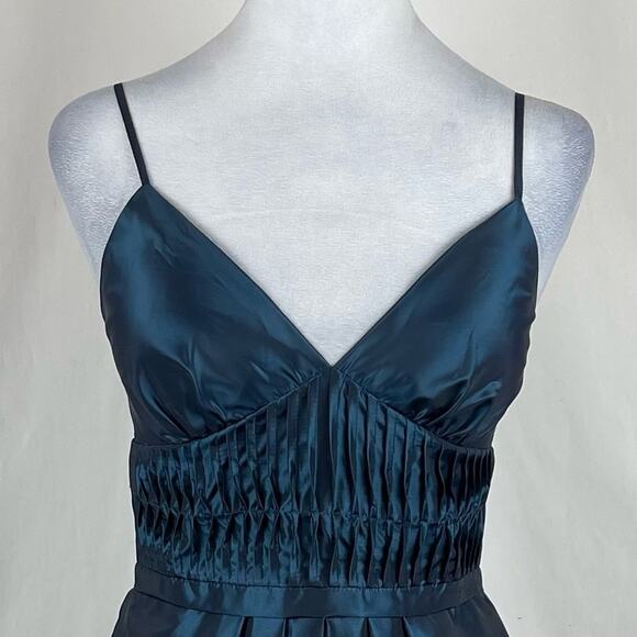 Max And Cleo Metallic Blue BalletCore Party Event Balloon Hem Dress NWOT Size 6 - Picture 3 of 13